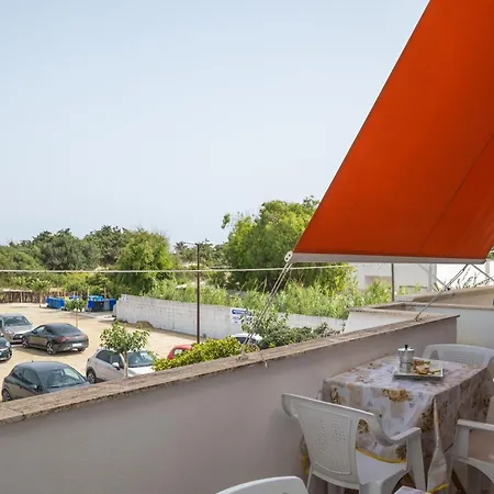 A Due Passi Dal Mare Tatil Evi