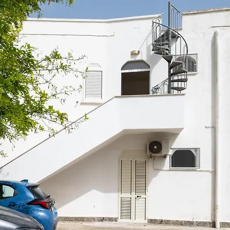 A Due Passi Dal Mare Feriehus Porto Cesareo